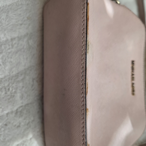 Michael Kors Pink Crossbody Bag - Picture 3 of 9
